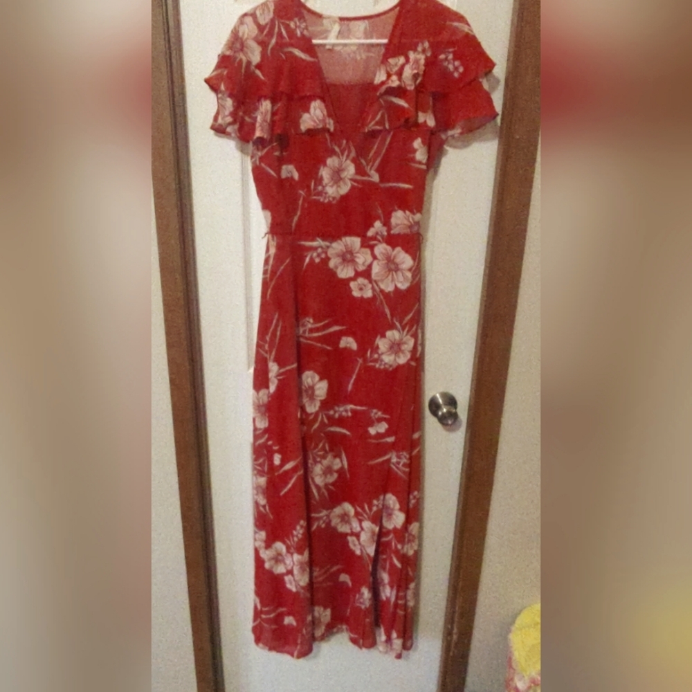 Wedding guest dress